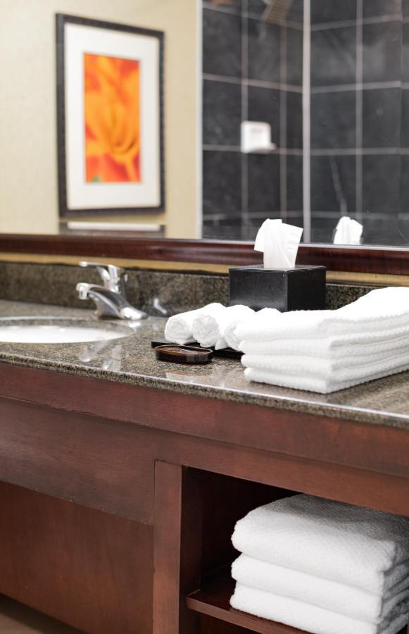 Harmony Suites Secaucus Meadowlands Bagian luar foto