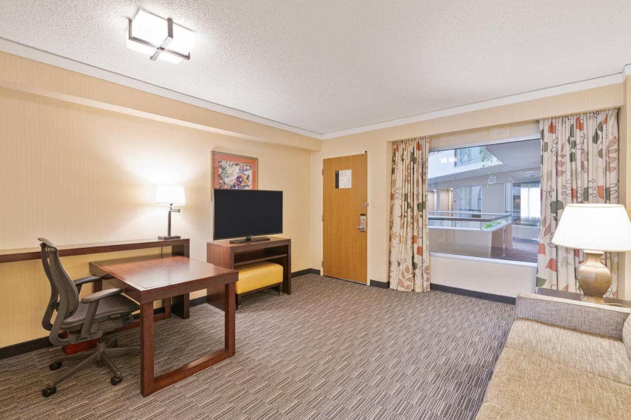 Harmony Suites Secaucus Meadowlands Bagian luar foto