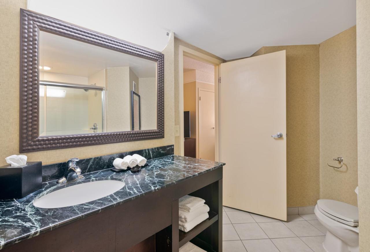 Harmony Suites Secaucus Meadowlands Bagian luar foto