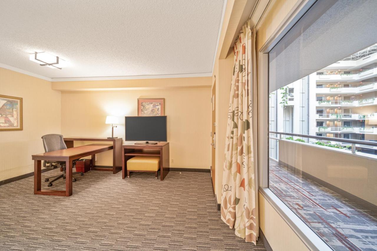 Harmony Suites Secaucus Meadowlands Bagian luar foto
