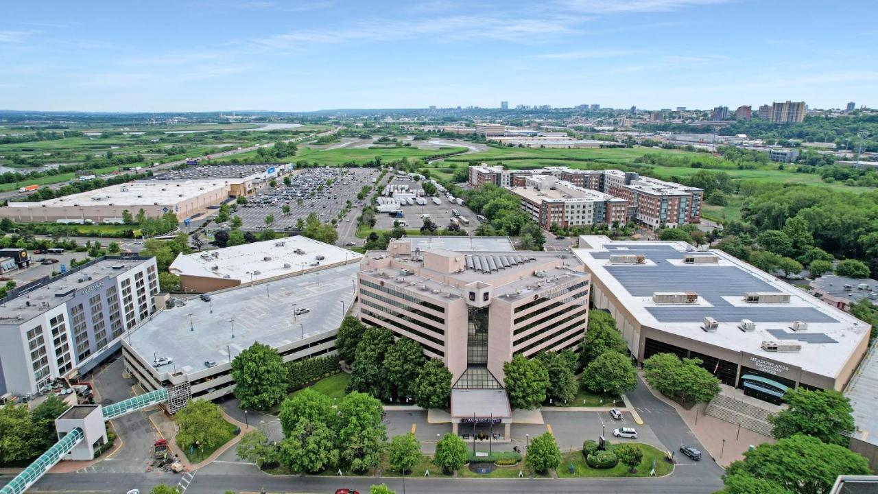 Harmony Suites Secaucus Meadowlands Bagian luar foto